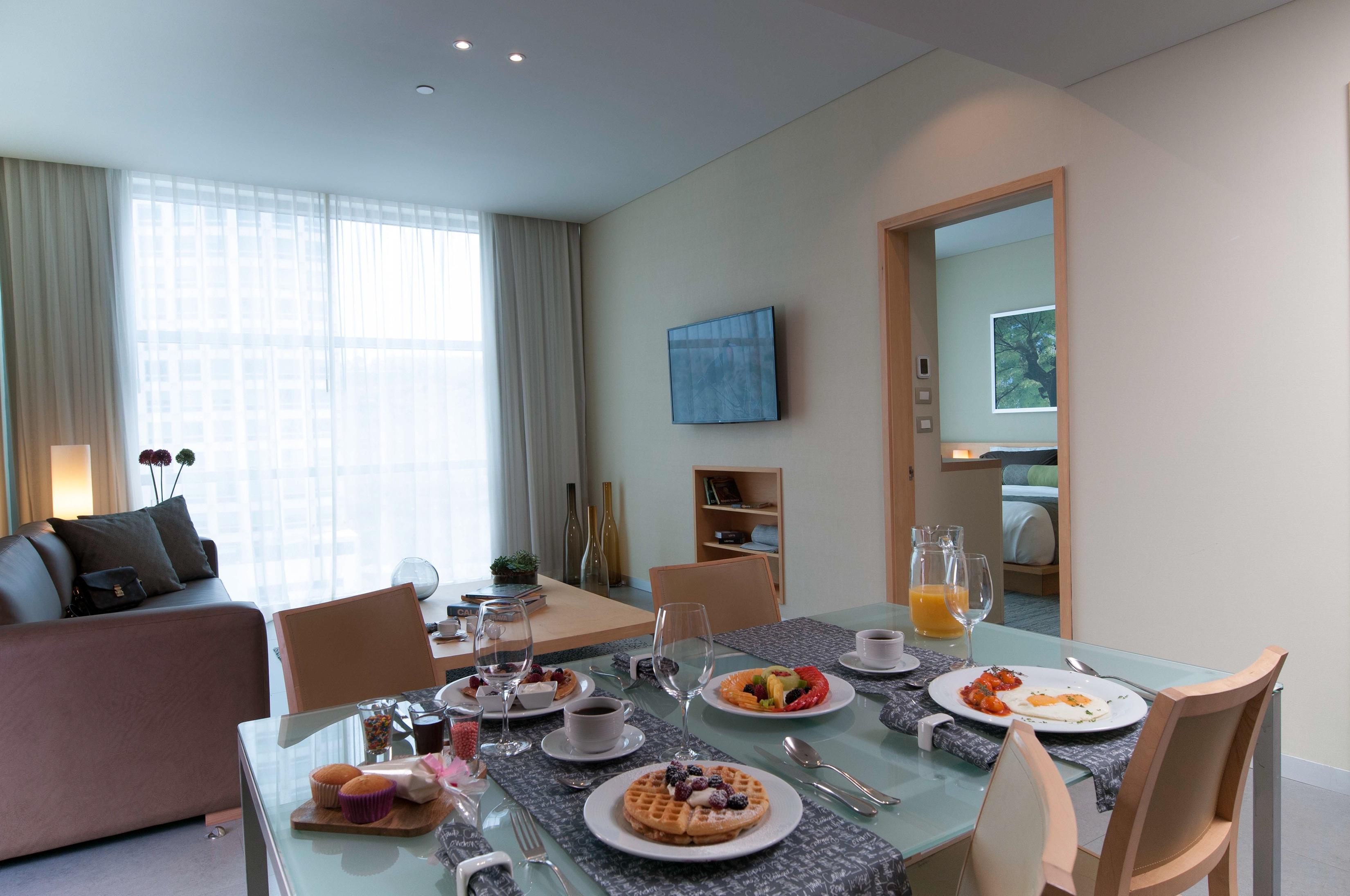 Stadia Suites Mexico City Santa Fe Exterior photo A typical apartment interior