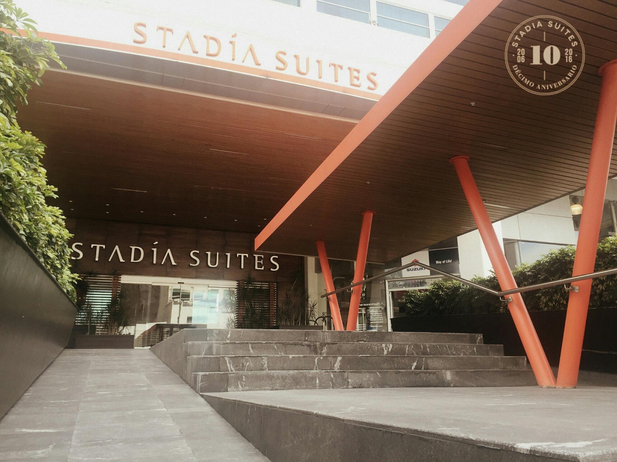 Stadia Suites Mexico City Santa Fe Exterior photo Stadium Suites
